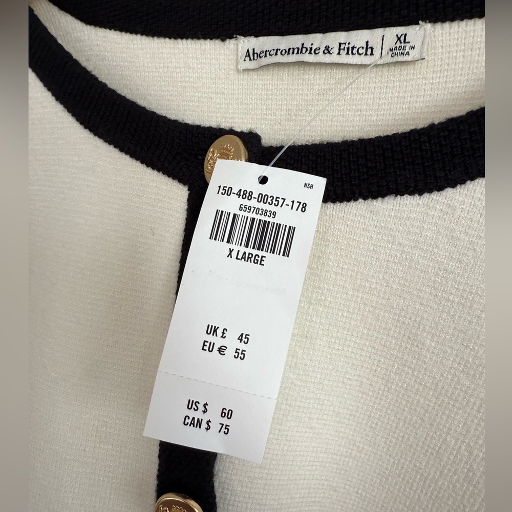 Abercrombie & Fitch White Short Sleeve Cardigan with Black Trim - Picture 3 of 7